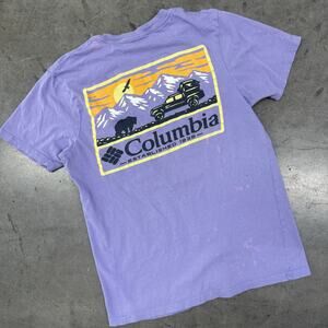 Vintage Y2k Columbia Purple Mountains Outdoor Hiking Graphic Tee Small
